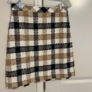 Ann Taylor, Woven Plaid A-Line Skirt with Frayed Hem, Size 2